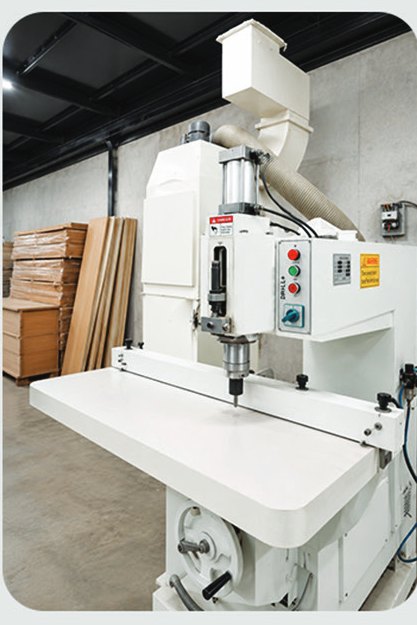 Pin router machine
